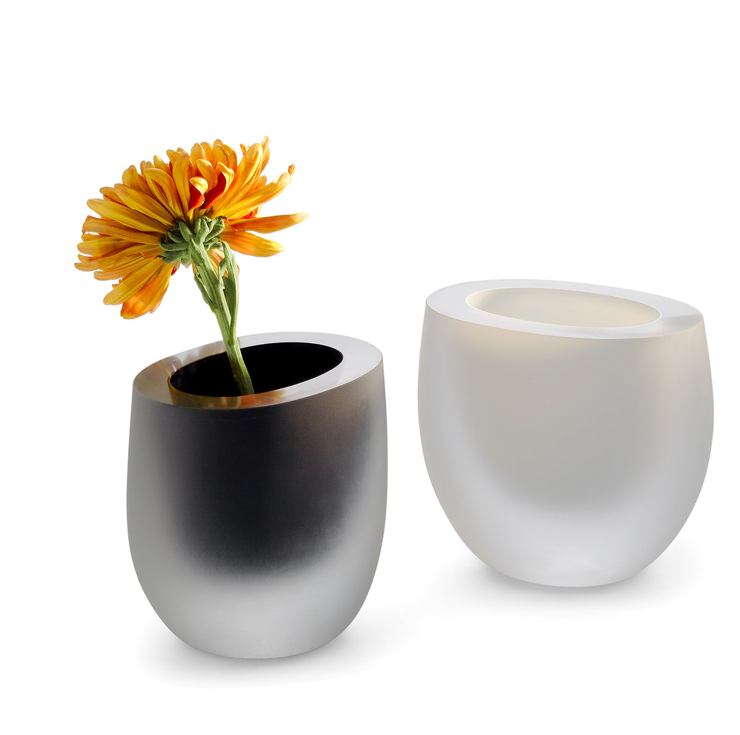 OPAK Vase