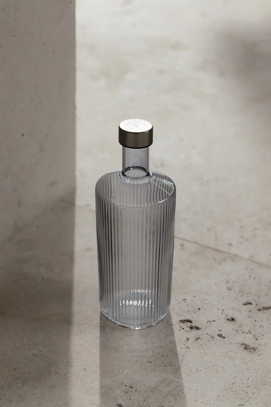 RIBBED Bottle Wasserkaraffe